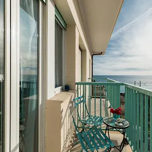 Casa Acqua Marina - 1 Min From The Sea, Wi-fi & Air Conditioning, Sea View Balcony Appartamento