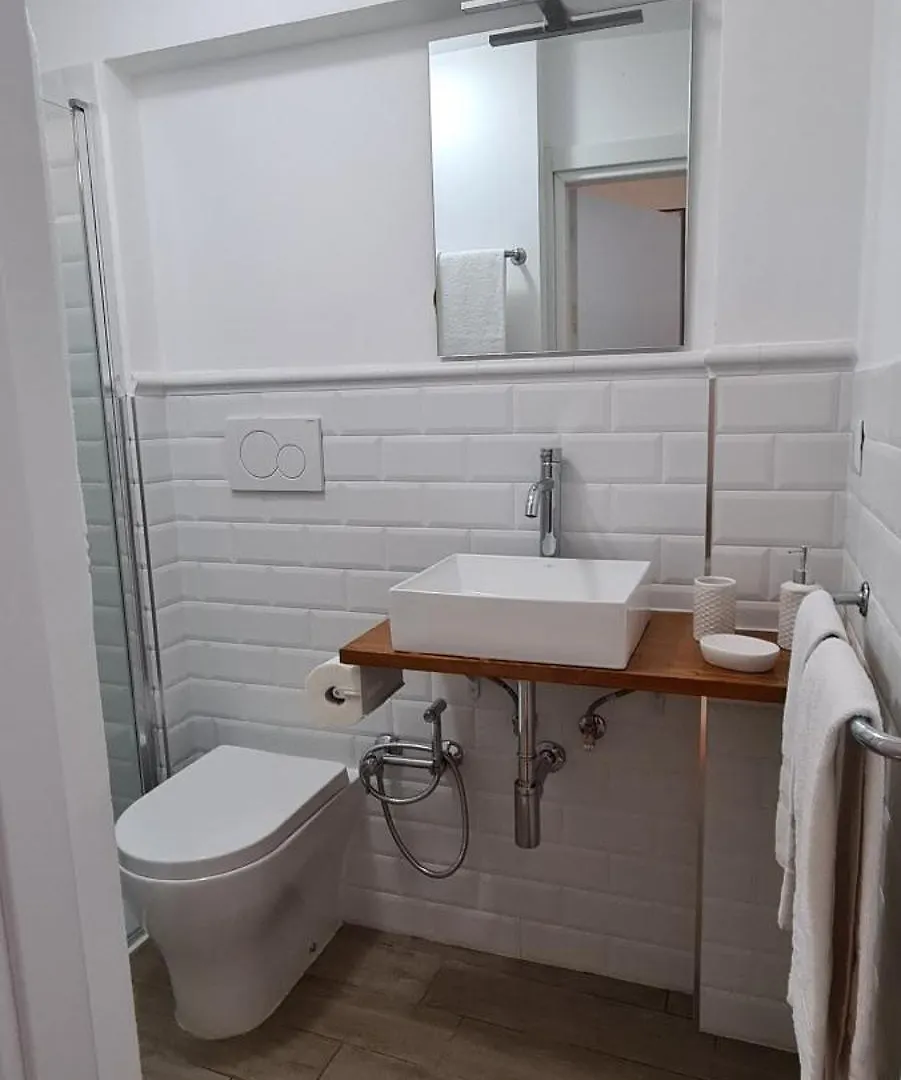 A Marina Apartment Bordighera 0*,